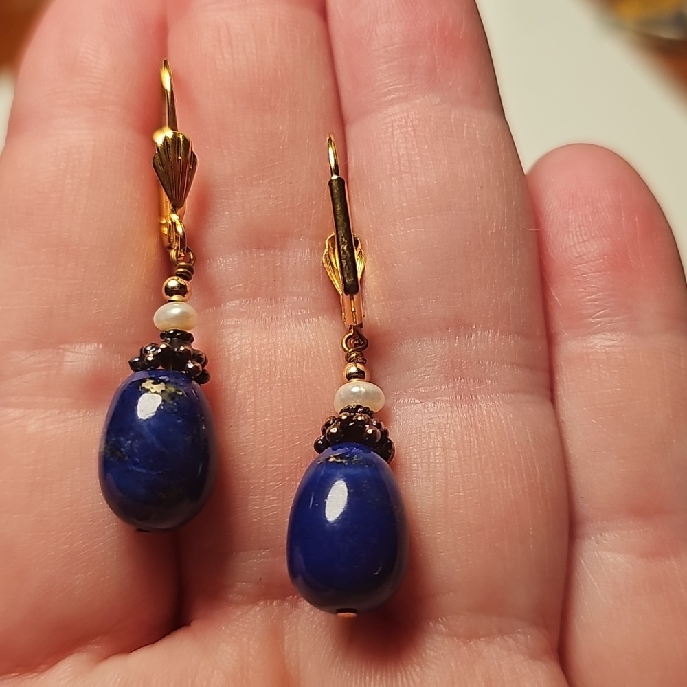 Museum Store Lapis Earrings